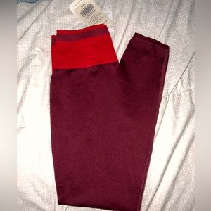 Fabletics maroon seamless workout leggings